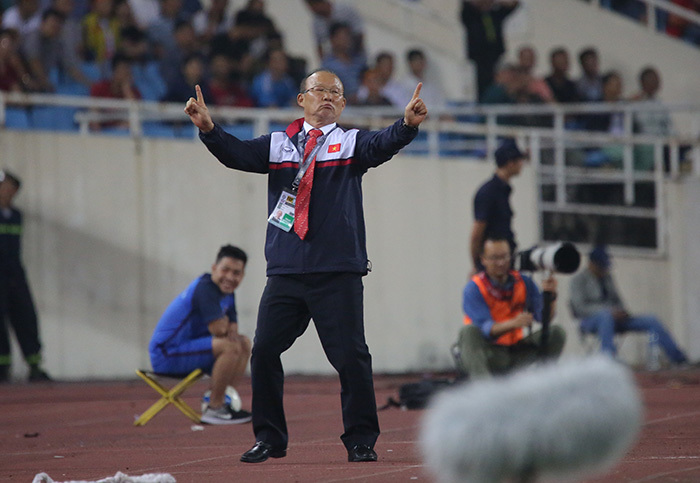 Ông Park may mắn và …