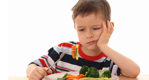 Trẻ biếng ăn, suy dinh dưỡng cần ăn gì?