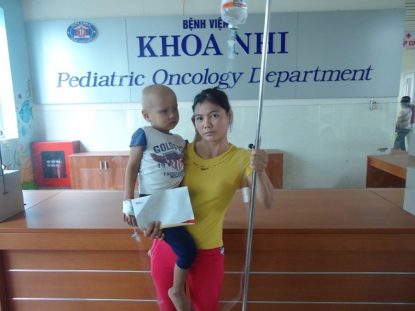 Bạn đọc ủng hộ bé Lê Văn Thành bị ung thư võng mạc