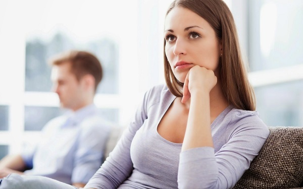 Ép bạn gái phải cưới vì đã có con chung