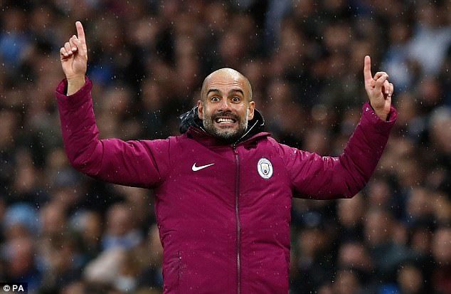Mourinho giận sôi máu, Guardiola được trọng thưởng