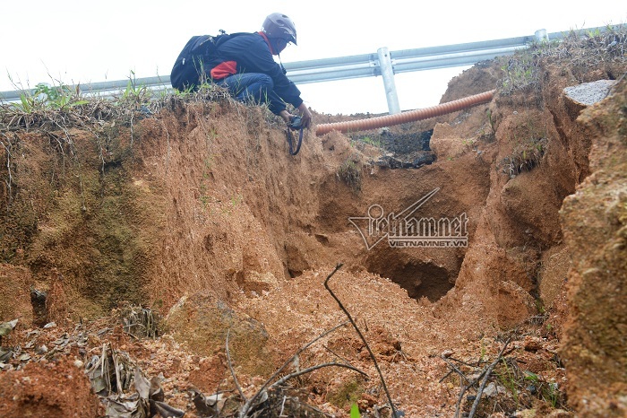 Cao tốc sạt lở