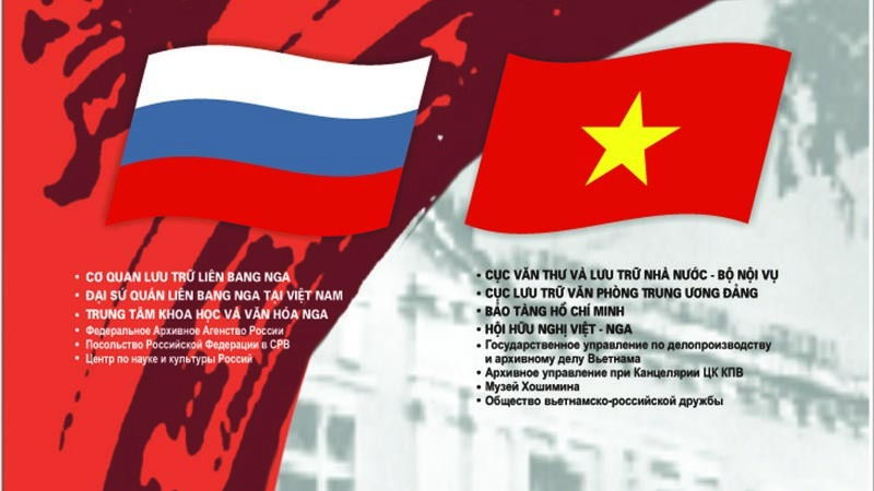 Việt - Nga triển lãm kỷ niệm 100 năm cách mạng Tháng Mười Nga