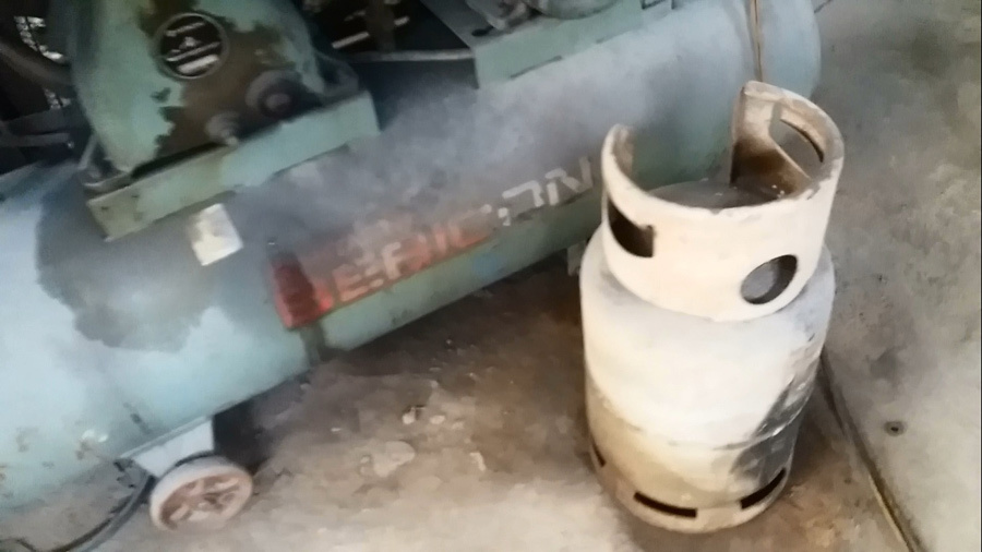 Bắt quả tang cơ sở sang chiết gas nghi 'cắt tai, mài vỏ'