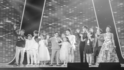 Tiết mục công bố kết quả đêm bán kết