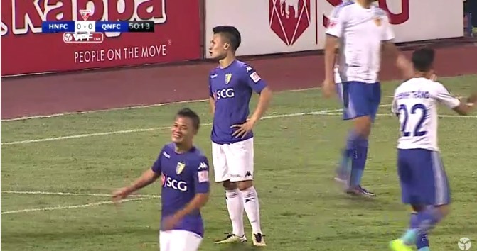 Hà Nội 0-0 Quảng Nam phút 48