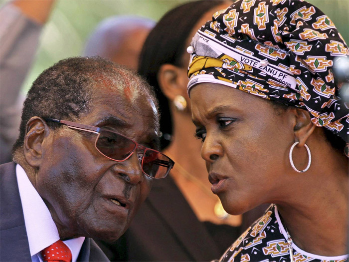 Tổng thống Zimbabwe mất chức chủ tịch đảng cầm quyền
