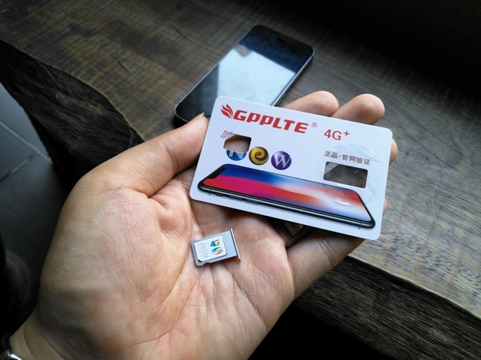 SIM ghép chữa lỗi iPhone lock đột tử về VN, giá gấp 8 lần giá cũ