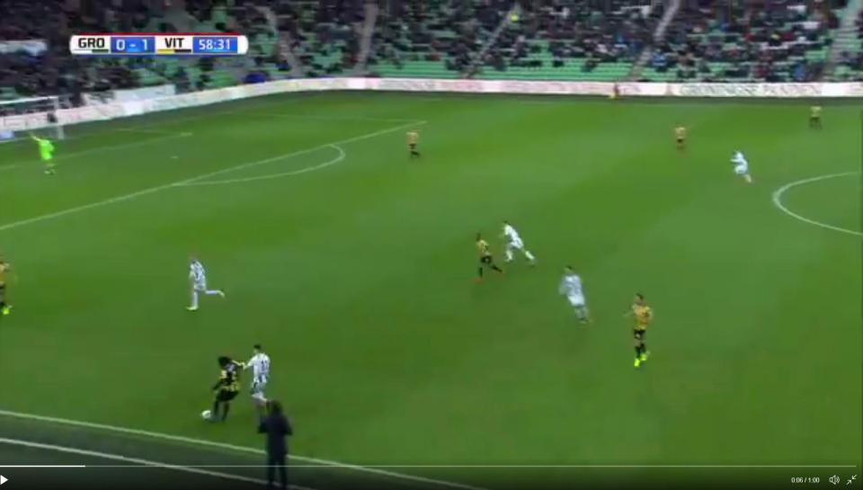 Video hậu vệ Dabo phản lưới