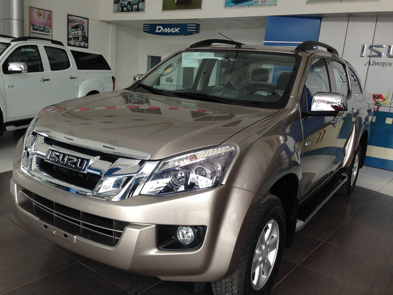 Xe bán tải Isuzu giảm 210 triệu: Dưới 500 triệu, rẻ nhất Việt Nam