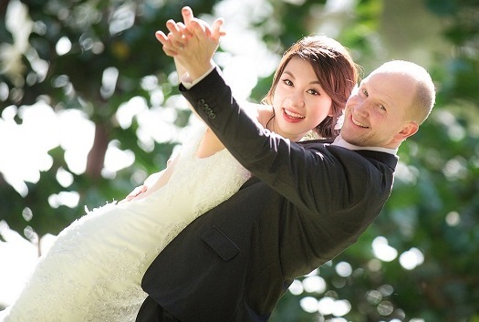 Lấy chồng Mỹ, muốn đăng ký kết hôn ở Việt Nam
