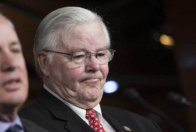 Nghị sĩ Mỹ lộ ảnh khỏa thân