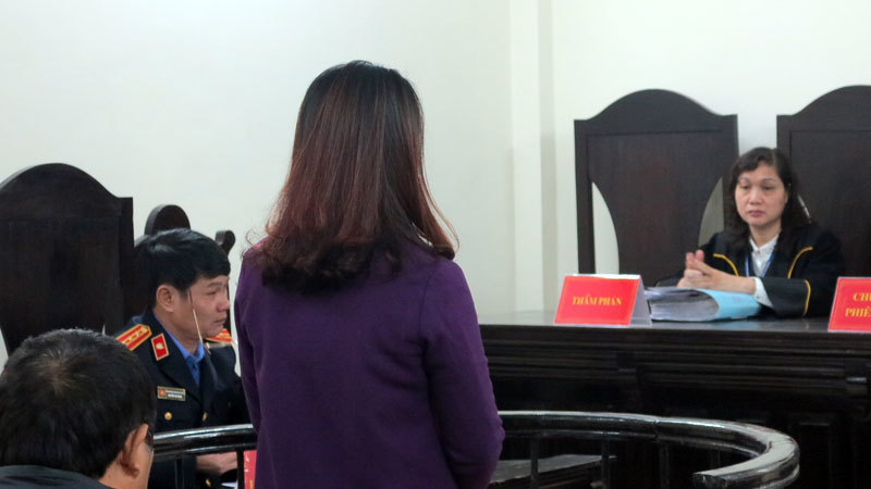 Khi gót giầy phụ nữ trở thành hung khí nguy hiểm