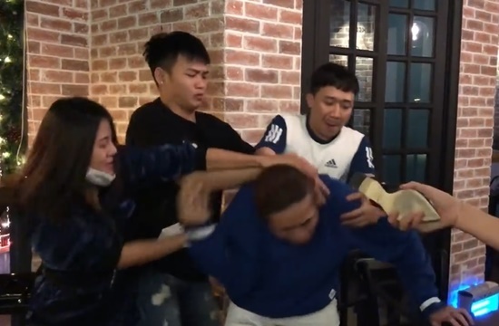 Trấn Thành lần đầu đánh ghen