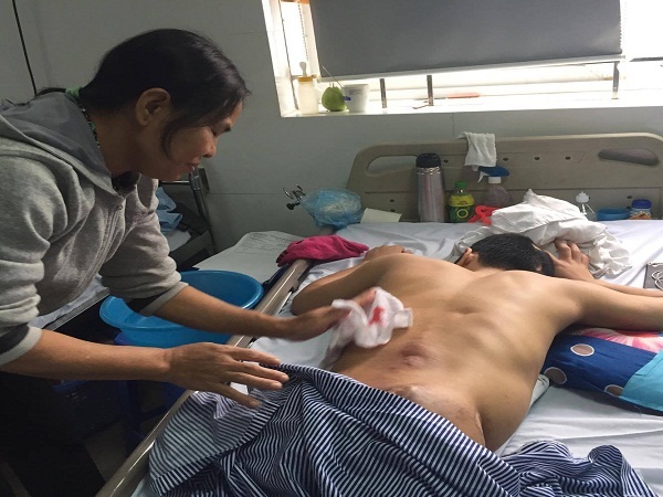 Ước mơ giản dị của chàng trai bị tai nạn cắt cụt cả hai chân