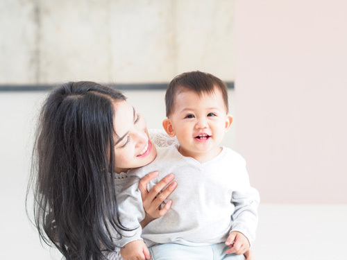 Thói quen của mẹ giúp trẻ phát triển IQ, tăng đề kháng