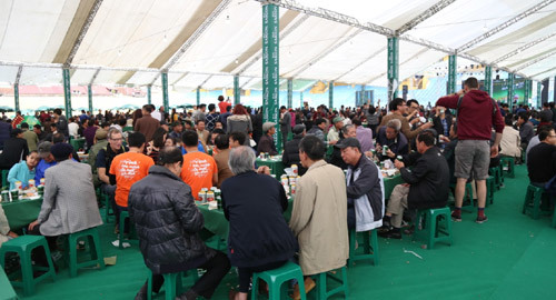 12.000 người dự Lễ hội Bia Sài Gòn
