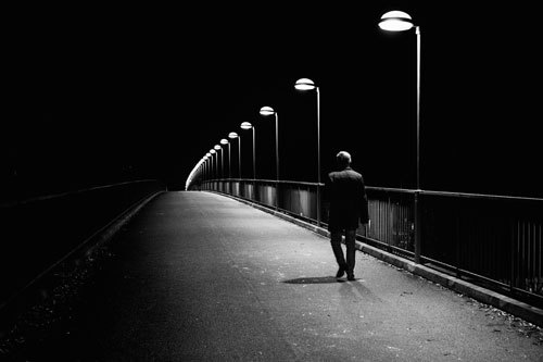 Nguyên tắc an toàn khi ra ngoài ban đêm (Phần 1)