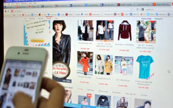 Người Việt kém tiếng Anh nhưng sính mua hàng ngoại