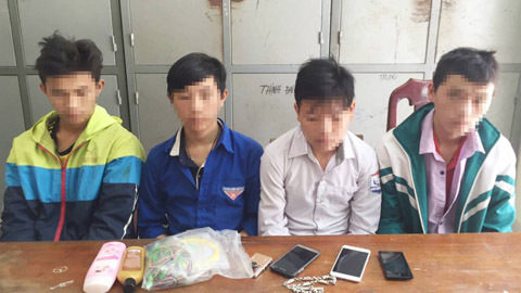 Nhóm học sinh chuyên trộm đêm sa lưới