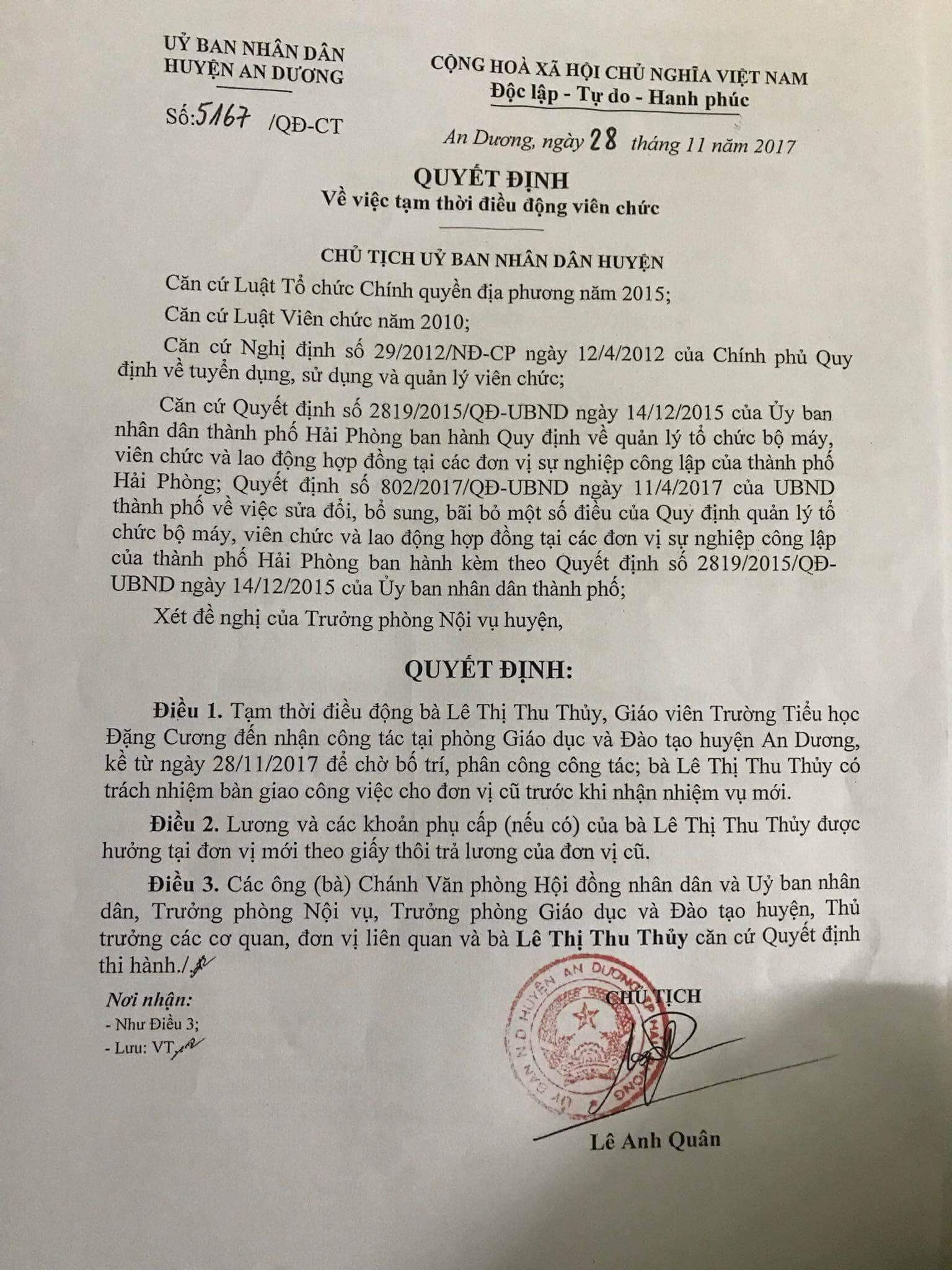 Cách chức hiệu trưởng trường tiểu học bị tố lạm thu