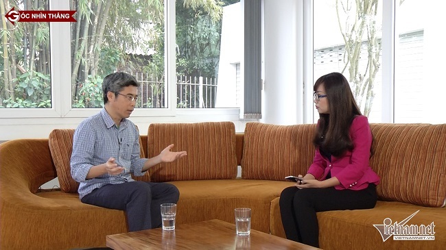 Thay vì lên án bảo mẫu là ma quỷ, nhà chức trách cần hành động