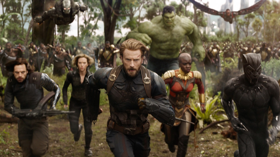 'Avengers: Infinity War' tung trailer siêu mãn nhãn