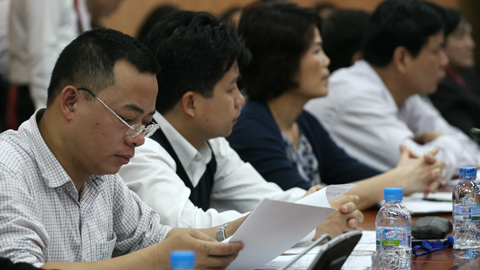 Bộ Nội vụ làm gì để 'giảm béo' bộ máy cồng kềnh?