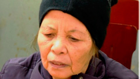 Vết máu trên tay bà nội là của bé 20 ngày tuổi bị giết