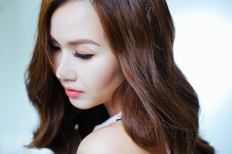 Võ Hạ Trâm đau đớn khi bạn trai gạ gẫm cô gái mới quen đi khách sạn