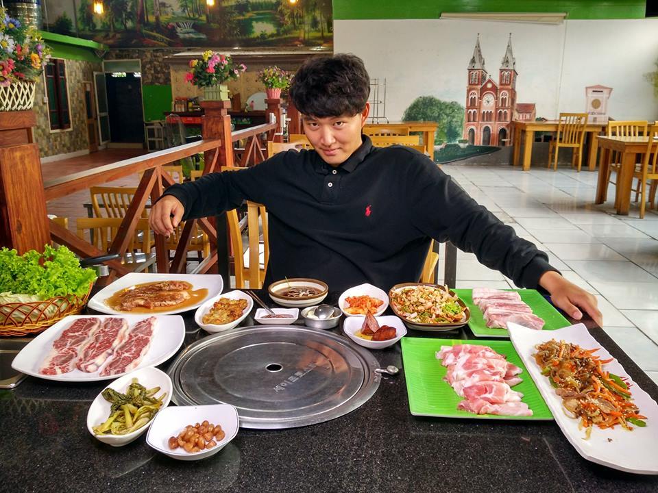 Chàng trai Hàn Quốc tỏ tình gây sốt tại 'Vì yêu mà đến' là ai?