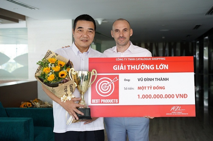 Đã tìm ra tỷ phú thứ 12 của Best Products