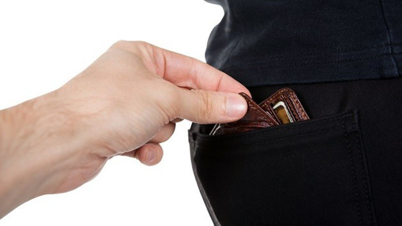 Ly kỳ chuyện người phụ nữ bị truy nã vì trộm tiền của chồng