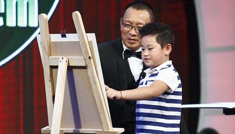 MC Lại Văn Sâm làm học trò của 'thầy giáo' 6 tuổi