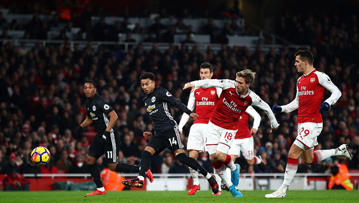 Phủ đầu choáng váng, MU xuất sắc đánh gục Arsenal