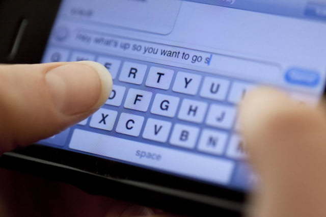 Đã 25 năm kể từ tin nhắn SMS đầu tiên được gửi đi