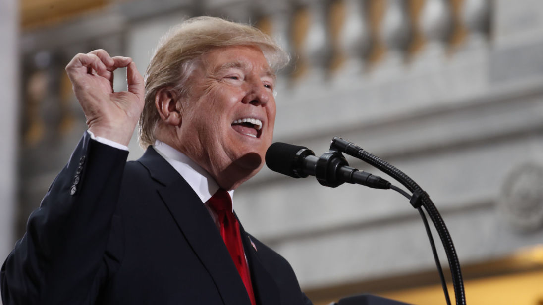 Lệnh cấm nhập cảnh của ông Trump được thực thi
