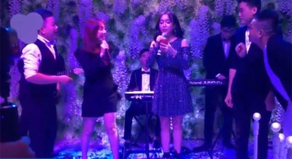 Thu Trang, Diệu Nhi hát trong đám cưới Vinh Râu