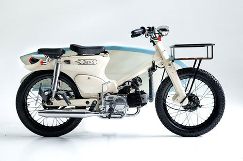 Honda Super Cub độ cho người thích lướt sóng