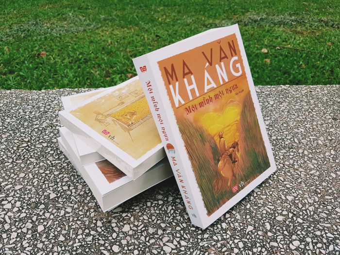 Ma Văn Kháng lại kể chuyện 'Một mình một ngựa'