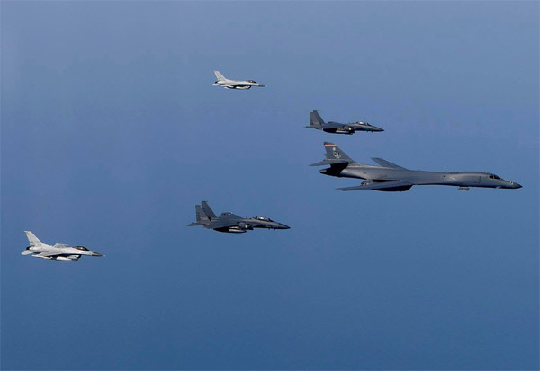 Thế giới 24h: Tập trận rầm rập sát Triều Tiên