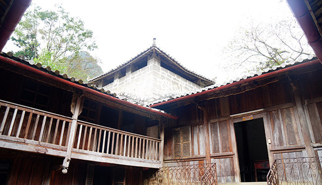 Dinh thự 150 tỷ của dòng họ từng thống lĩnh cả vùng cao nguyên Hà Giang