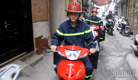 xe chữa cháy mini