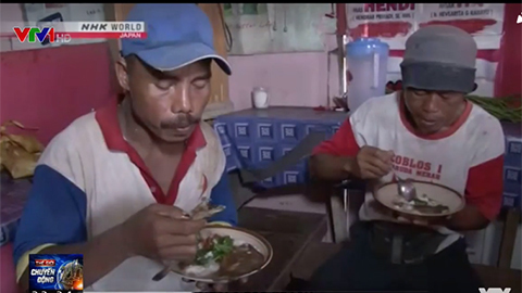 Nhà hàng gây sốt vì nhận thanh toán bằng... rác thải