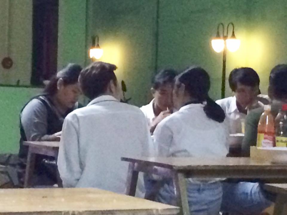 Lộ ảnh Phí Ngọc Hưng đi ăn cùng cô gái giữ bí mật cái kết trong 'Vì yêu mà đến'