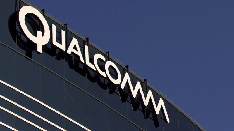 Xung đột với Apple, Qualcomm tìm kiếm đồng minh mới ở Blackberry