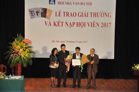 Thơ không được trao giải Hội nhà văn Hà Nội