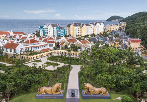 Giải thưởng ‘Oscar ngành du lịch’ dồn dập trao cho Việt Nam