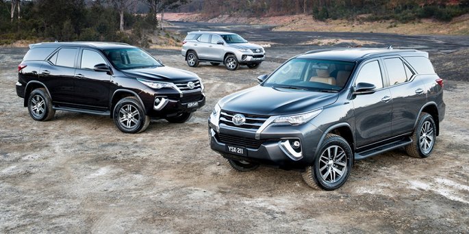 Toyota Fortuner 'bay' khỏi top 10 mẫu xe bán chạy nhất Việt Nam