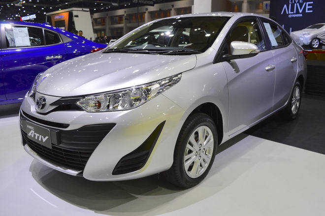 Xe sedan Toyota Yaris Ativ có giá chỉ 329 triệu đồng